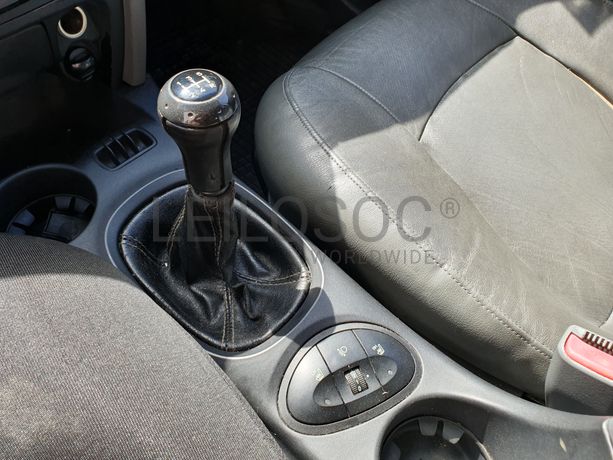 Hyundai Santa Fé · Ano 2003