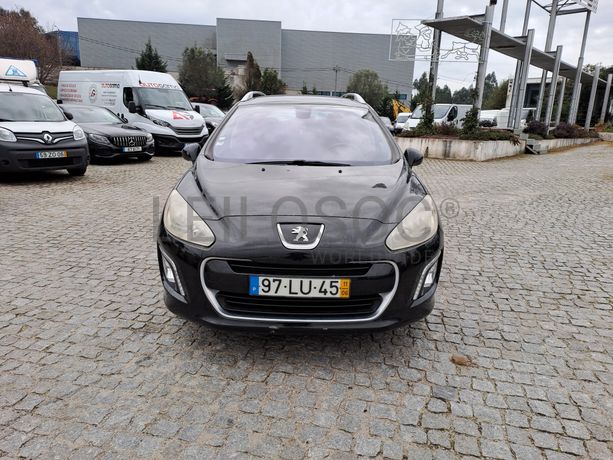 Peugeot 308 1.6 HDI · Ano 2011