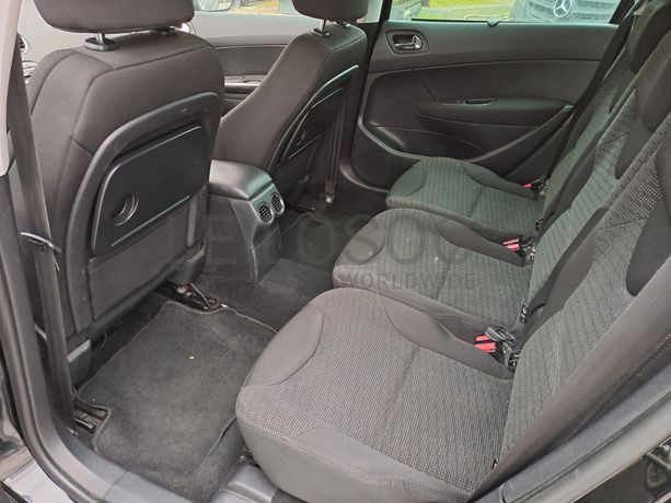 Peugeot 308 1.6 HDI · Ano 2011