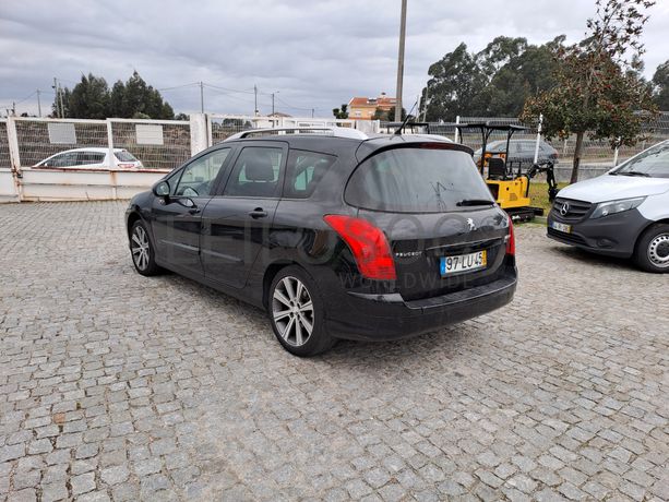 Peugeot 308 1.6 HDI · Ano 2011