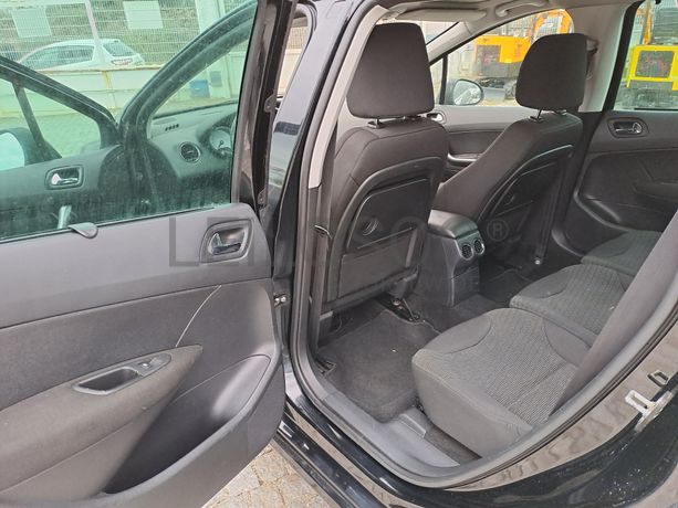 Peugeot 308 1.6 HDI · Ano 2011