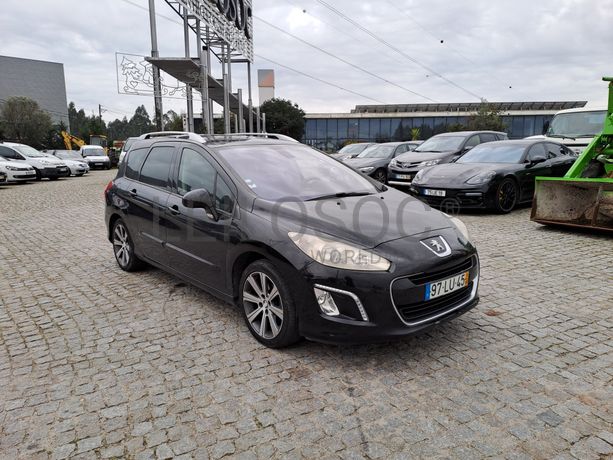 Peugeot 308 1.6 HDI · Ano 2011