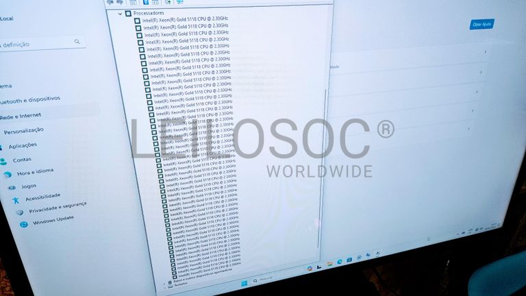 Computador Completo Torre Workstation HP Z8 G4 e Monitor Samsung LH32MEB