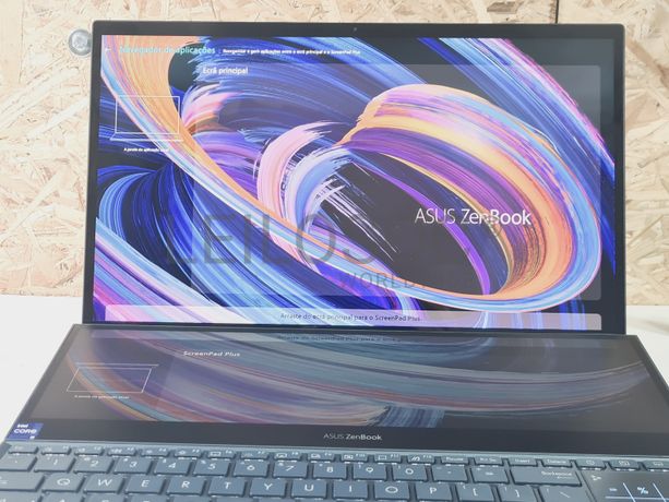 Portátil Asus ZenBook Pro Duo