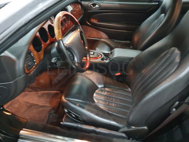 Jaguar XK8 Coupé · Ano 1997