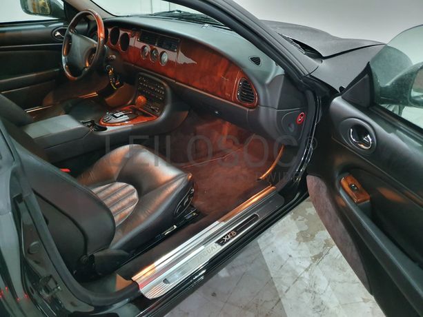 Jaguar XK8 Coupé · Ano 1997