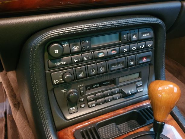 Jaguar XK8 Coupé · Ano 1997