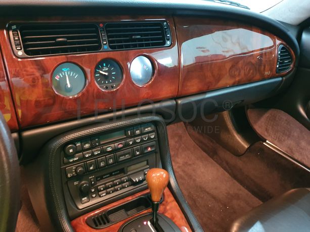 Jaguar XK8 Coupé · Ano 1997