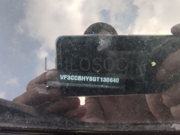 Peugeot 208 1.6 BlueHDI · Ano 2016