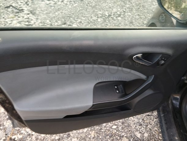 Seat Ibiza TDI · Ano 2013