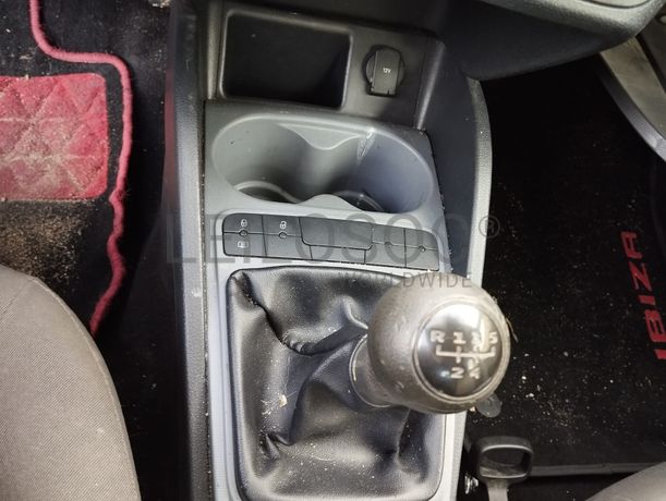 Seat Ibiza TDI · Ano 2013