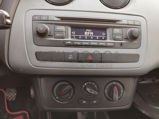 Seat Ibiza TDI · Ano 2013