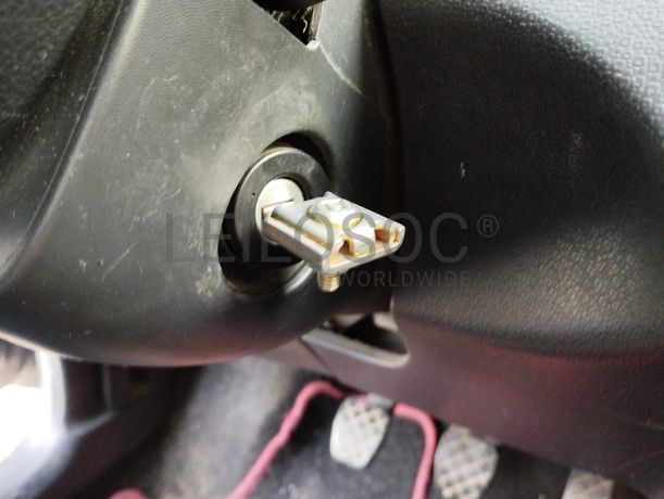 Seat Ibiza TDI · Ano 2013