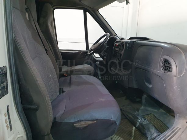 Ford Transit 2.0DI · Ano 2001