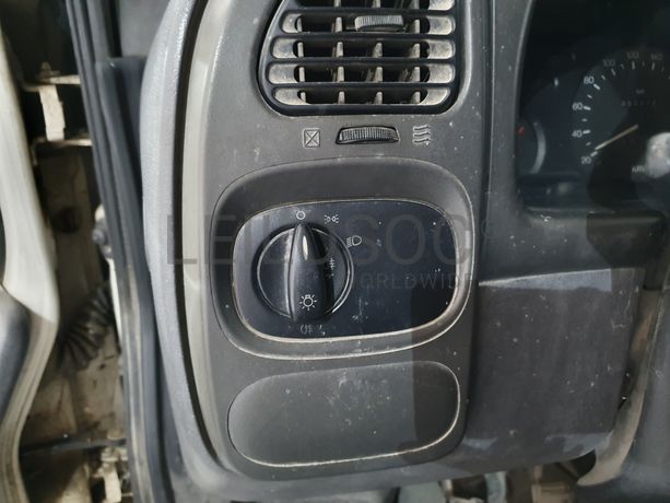 Ford Transit 2.0DI · Ano 2001