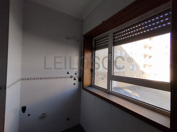 LIQUIDAÇÃO DE FUNDO | APARTAMENTO T2+1