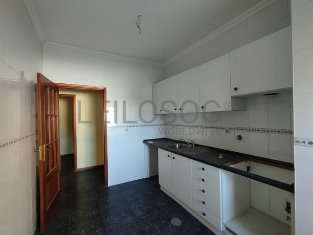 LIQUIDAÇÃO DE FUNDO | APARTAMENTO T2+1