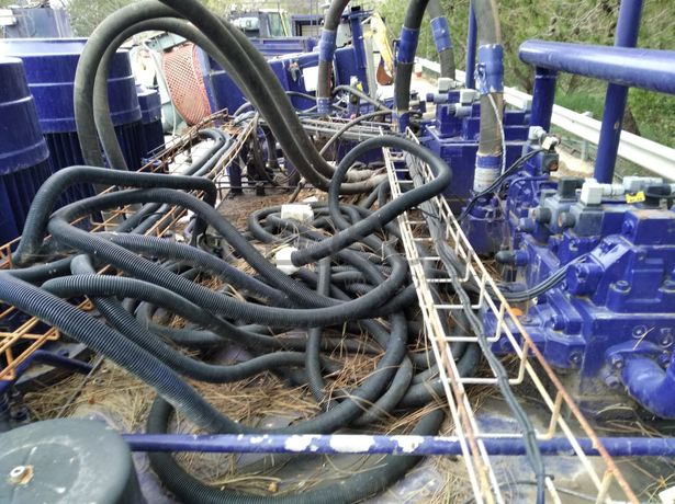 Sistema de Prensagem e Enfardadora