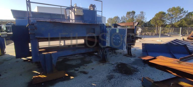 Compactador Estacionário