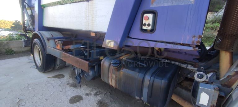 Iveco Eurocargo ML75 c/ Compactador