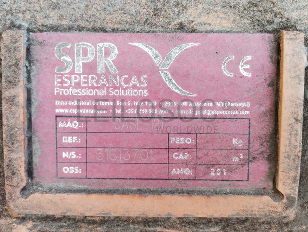 Balde de Crivo com Grifa Hidráulica · Ano 2016