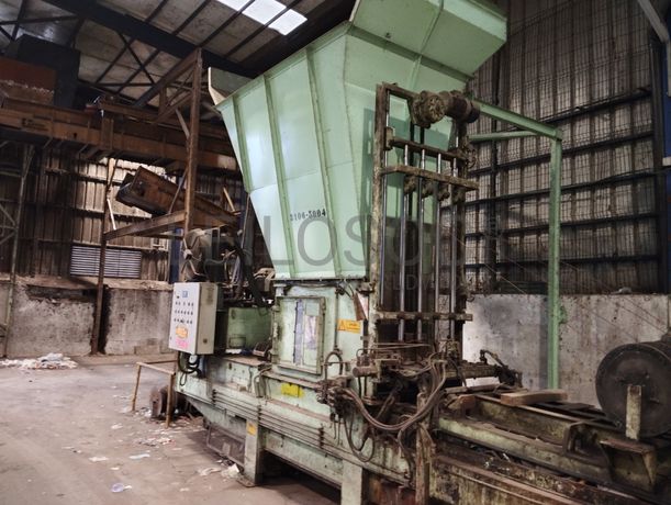 Prensa Enfardadora · Ano 1999