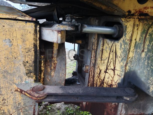 Compactador BOMAG BC 672 · Ano 2004