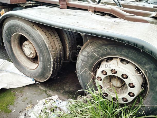 Volvo FM9 · Ano 2005