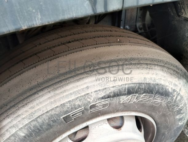 Volvo FM9 · Ano 2005