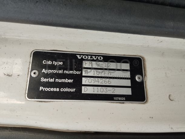 Volvo FM9 · Ano 2005