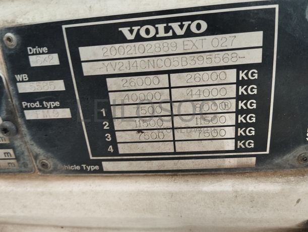 Volvo FM9 · Ano 2005