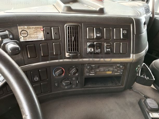 Volvo FM9 · Ano 2005