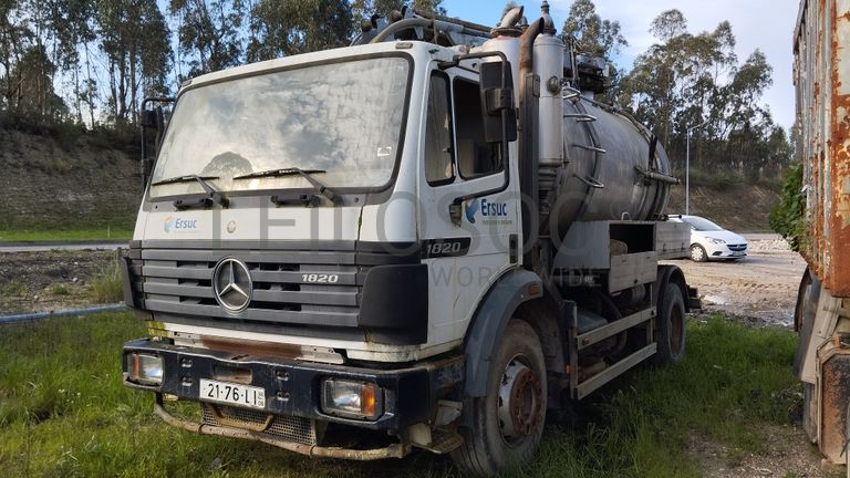 Camião MERCEDES-BENZ 1820 com Cisterna · Ano 1998