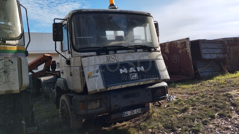 MAN 26-343 · Ano 1998