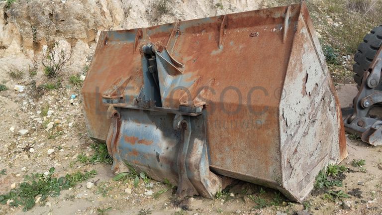 Pá Carregadora de Rodas VOLVO L60F · Ano 2010