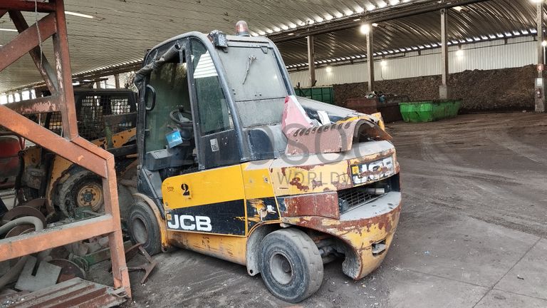 Empilhador Telescópico JCB TLT35E · Ano 2012