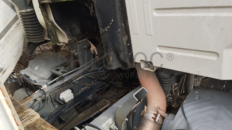 Volvo FL250 · Ano 2004