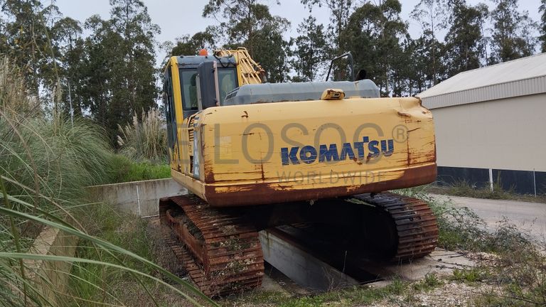 Escavadora de Rastos