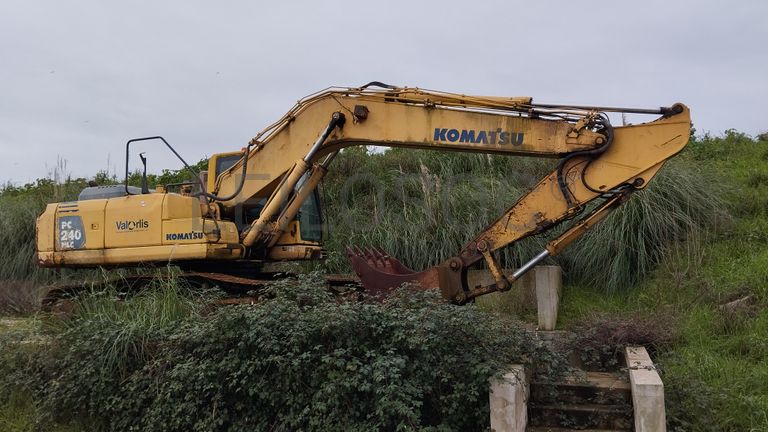 Escavadora de Rastos