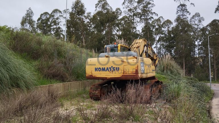 Escavadora de Rastos