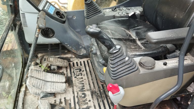 Escavadora de Rastos