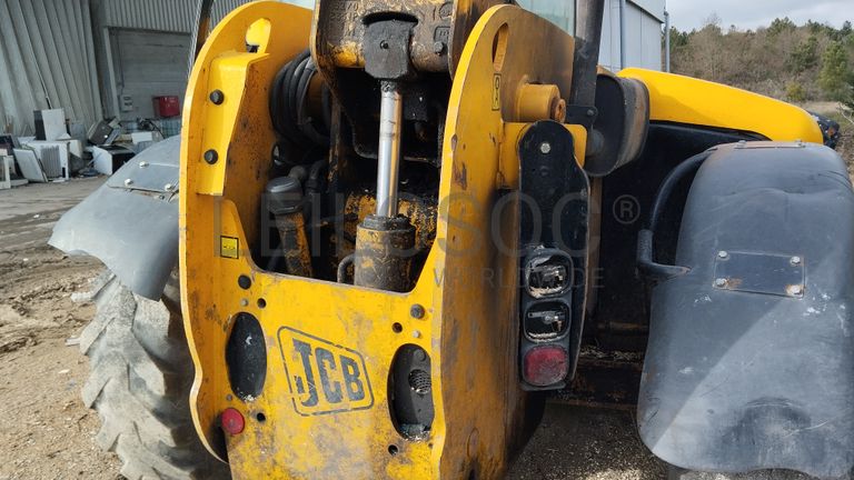 Telescópico JCB 531-70 · Ano 2013