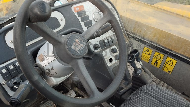 Telescópico JCB 531-70 · Ano 2013