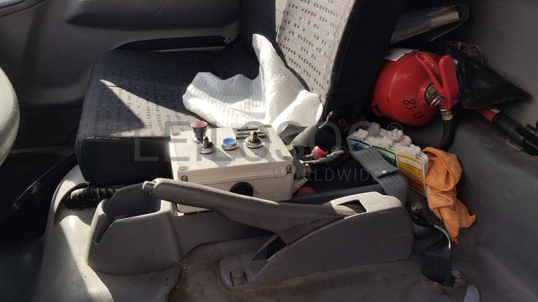 Mitsubishi FUSO 7C15 com Caixa Compactadora · Ano 2010