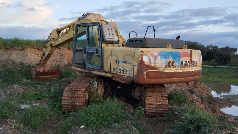 Escavadora de Rastos · Ano 1998