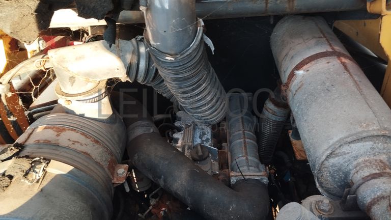 Mini Pá Carregadora GEHLMAS 4635SX · Ano 2002