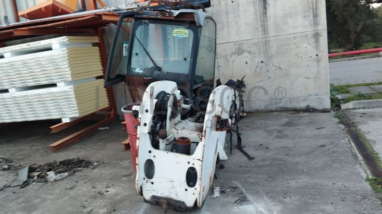 Mini Pá Carregadora JCB 541.70 · Ano 2011