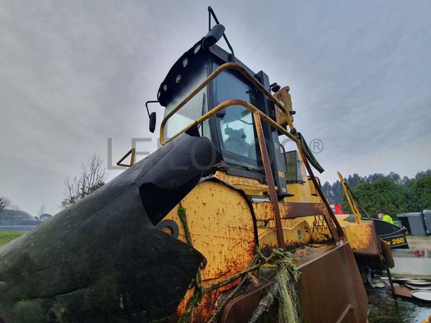 Compactador Pés de Carneiro