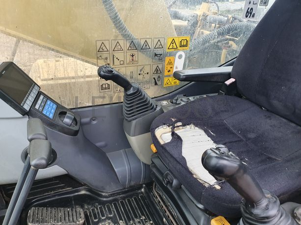 Escavadora Hidráulica de Rastos