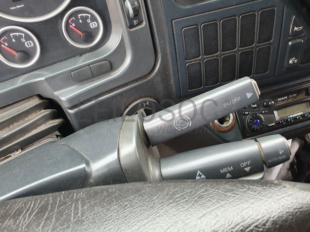 MAN 180280 4x2 BL 54.25 · Ano: 2007